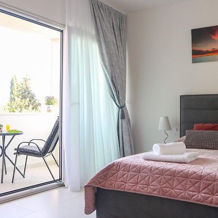 Cosmo Apartment Дубровник Экстерьер фото